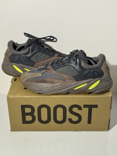 Adidas yeezy boost 700 - 700, v1