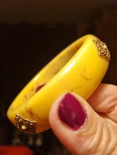 Vintage  Marbelled bakelite