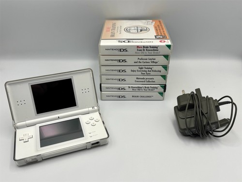 Nintendo lite bundle - nintendo,