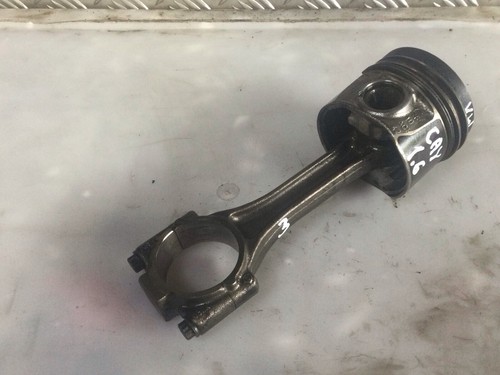 Audi seat skoda - audi, piston
