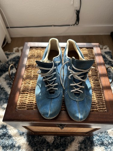 Vintage 1970 blue suede - vintage, 1970's