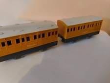 Tomy Thomas  - Annie and Clarabel carriages