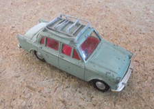 Tri-Ang Spot On Hillman Minx