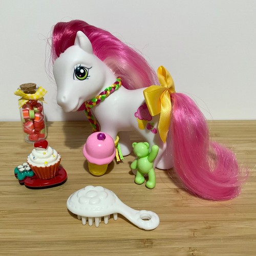 Little pony strawberry - my,