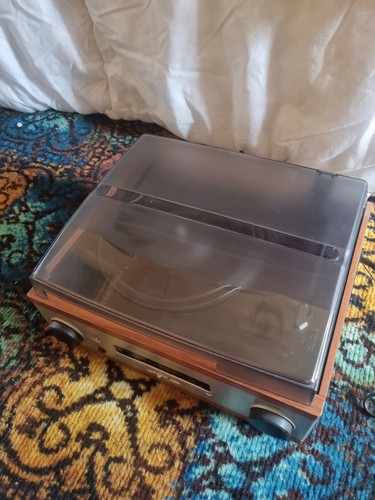Derens turntable radio model - derens,