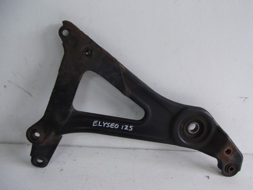 Peugeot elyseo 125 exhaust - peugeot,