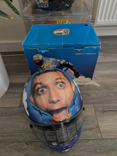 Valentino rossi agv - valentino, gp