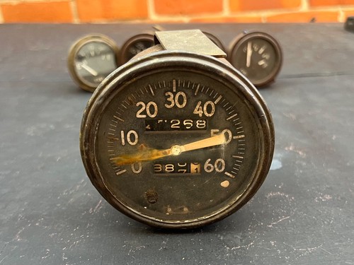 Original early speedometer - original,