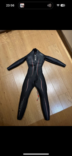 Huub wetsuit womens size s - huub,