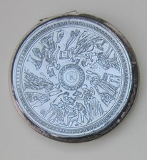 VINTAGE ROUND POWDER COMPACT by STRATTON, ROMANESQUE DESIGN.