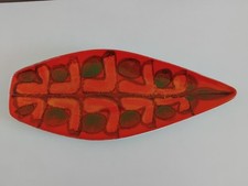 Poole Delphis Spear / Plate -