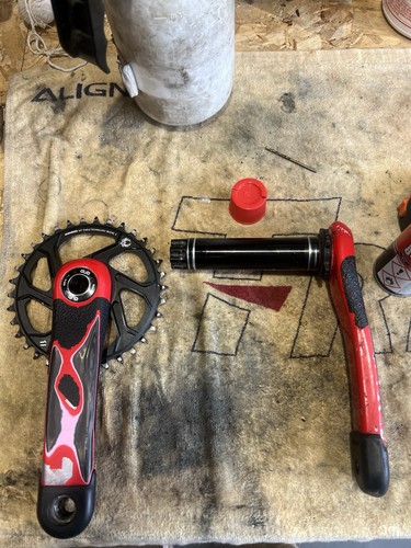Sram x01 carbon crankset - dh,