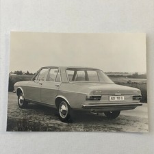 Audi 100 GL Factory Press
