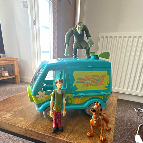 Scooby doo mystery machine - scooby-doo,