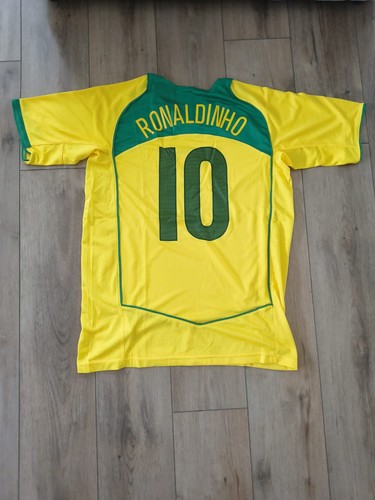 Retro ronaldinho brazil world - retro,