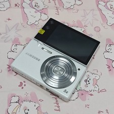 Samsung MV800 Digital Compact
