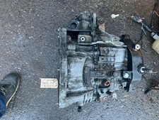 VIVARO RENAULT TRAFIC