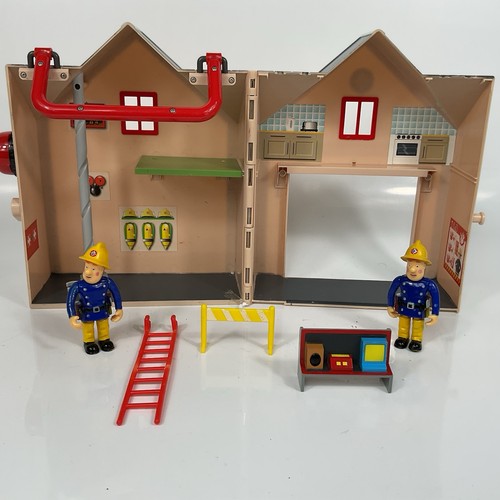Fireman sam deluxe fire - fireman,