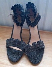 Secret Silver Sparkle Ruffle