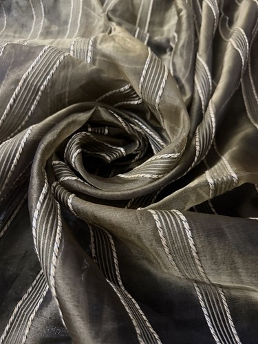100 pure silk embroidery - 100%,