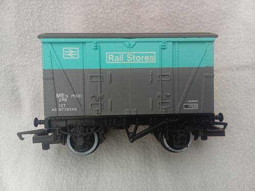 Hornby r115 rail stores - hornby,