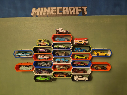 Hot wheels wall - display, shelfs
