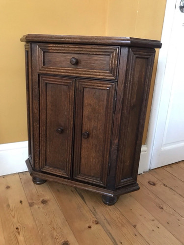 Solid oak corner cabinet - oak,