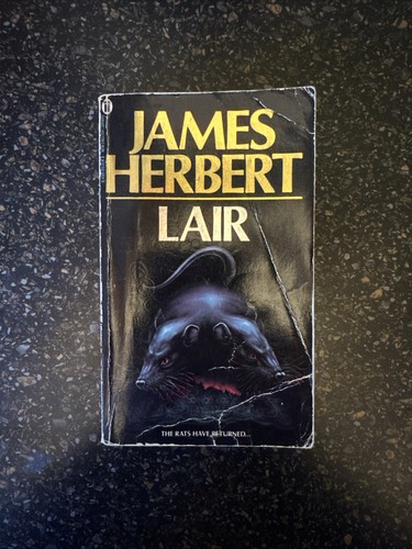 Lair james herbert new - lair,