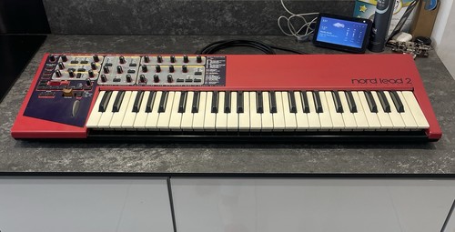 Clavia nord lead piano - lead, 2