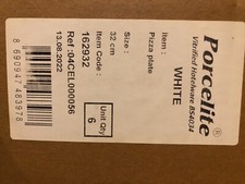 Assorted crockery for pizza restaurant