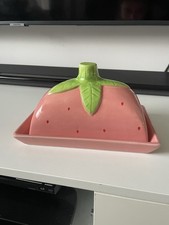 Ocotea Home Strawberry Shape