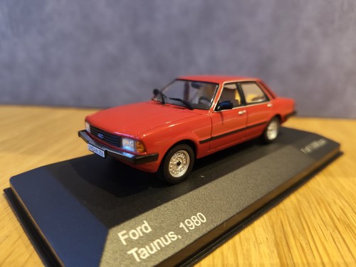 Whitebox ford taunus tc2 - 1:43,