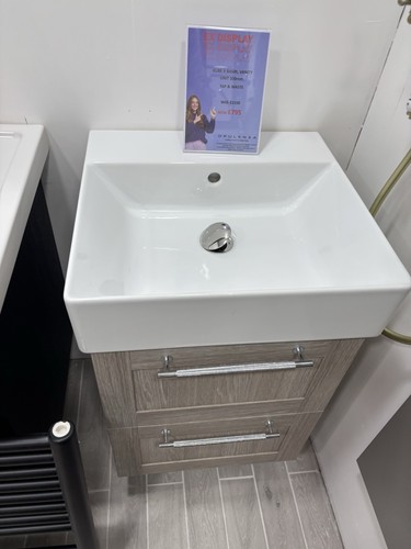 Kube basin vanity display - x,