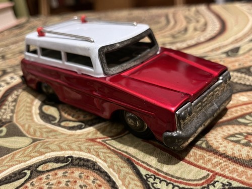 Vintage tin travelling car - tin,