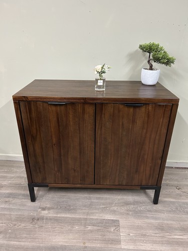 Small oak sideboard - small,