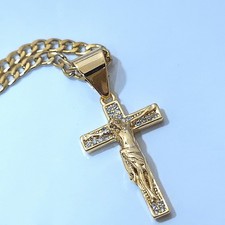 Crusifix Pendant 3mm Cuban