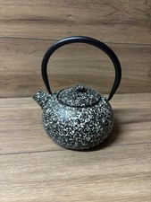 Small Black speckled Cast Iron