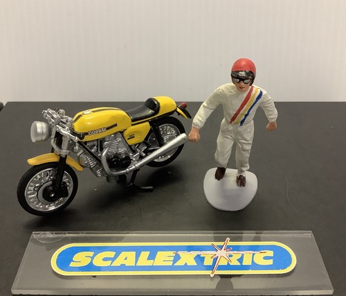 Static ducati 750 sport - ducati,