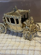 Queens Coronation Day Commemorative Gold Carriage 1953 Royal Memorabilia