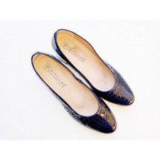 Pitillos Womens Classic Pump