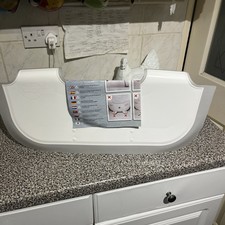 Baby Bath Bathwater Barrier -