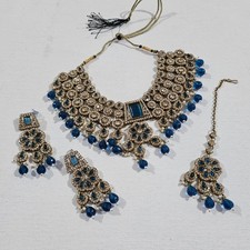 indian large polki kundan jewellery set with tikka