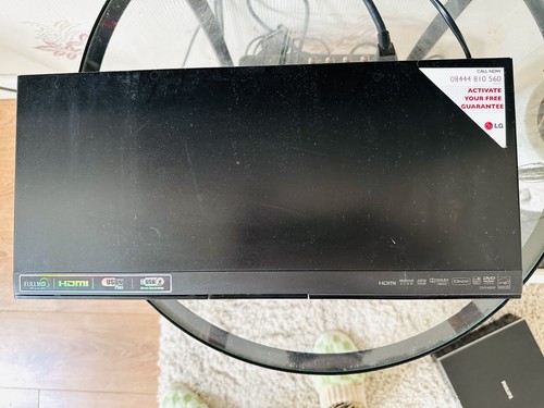 Dvd player featuring hdmi - player,