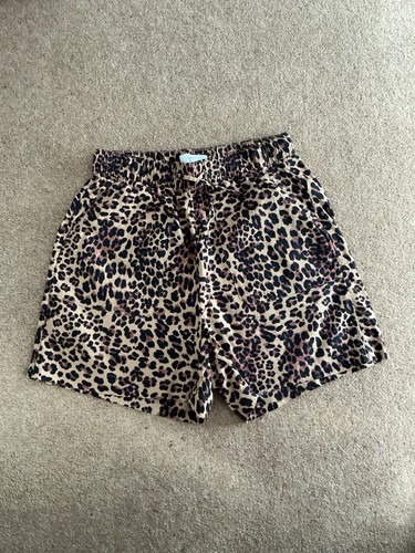 Ladies shorts size 8 - size,
