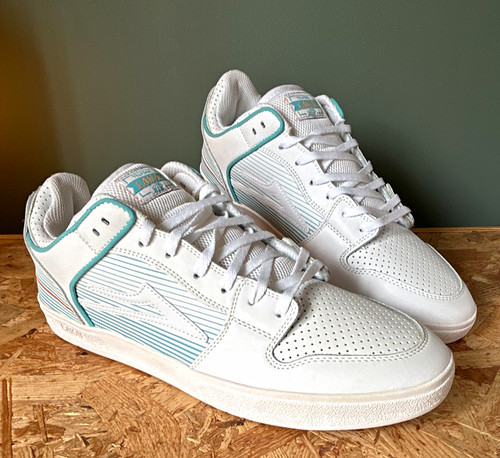 Lakai telford low rob - telford,