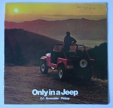 JEEP CJ-7 SCRAMBLER J-10 J-20 PICK UP orig 1984 USA Mkt Large Sales Brochure