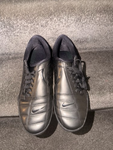 Nike total iii triple - iii, ic