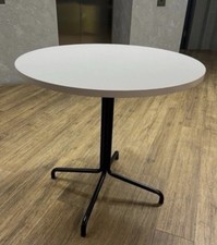 Genuine Vitra Eames Contract