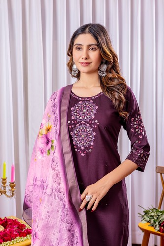 Designer bollywood pakistani - designer,