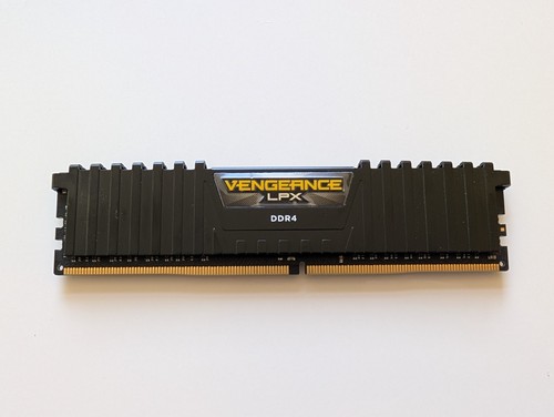 16gb corsair - 16gb,